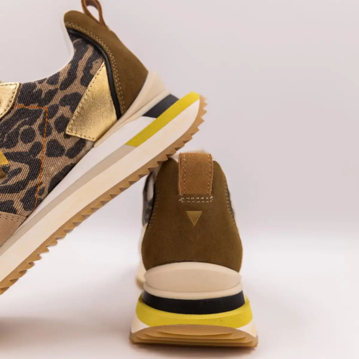 0’105 Lenox CNV LEO