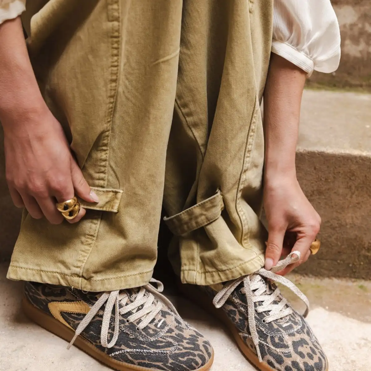 0’105  NOVA CNV LEO