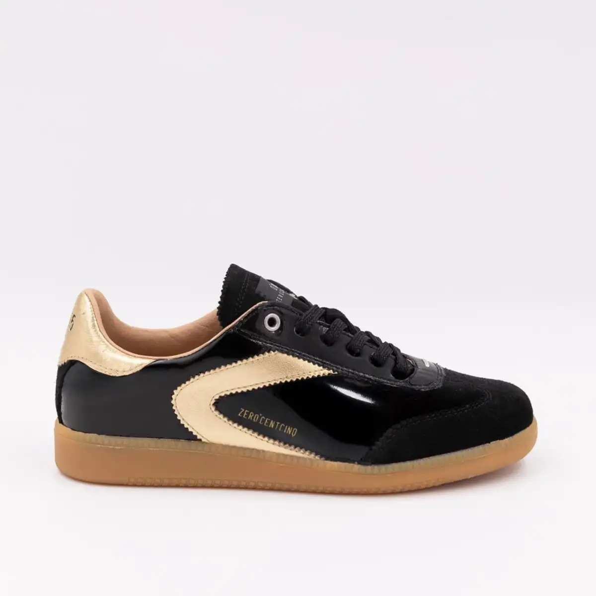 0’105  NOVA BLACK POLISH