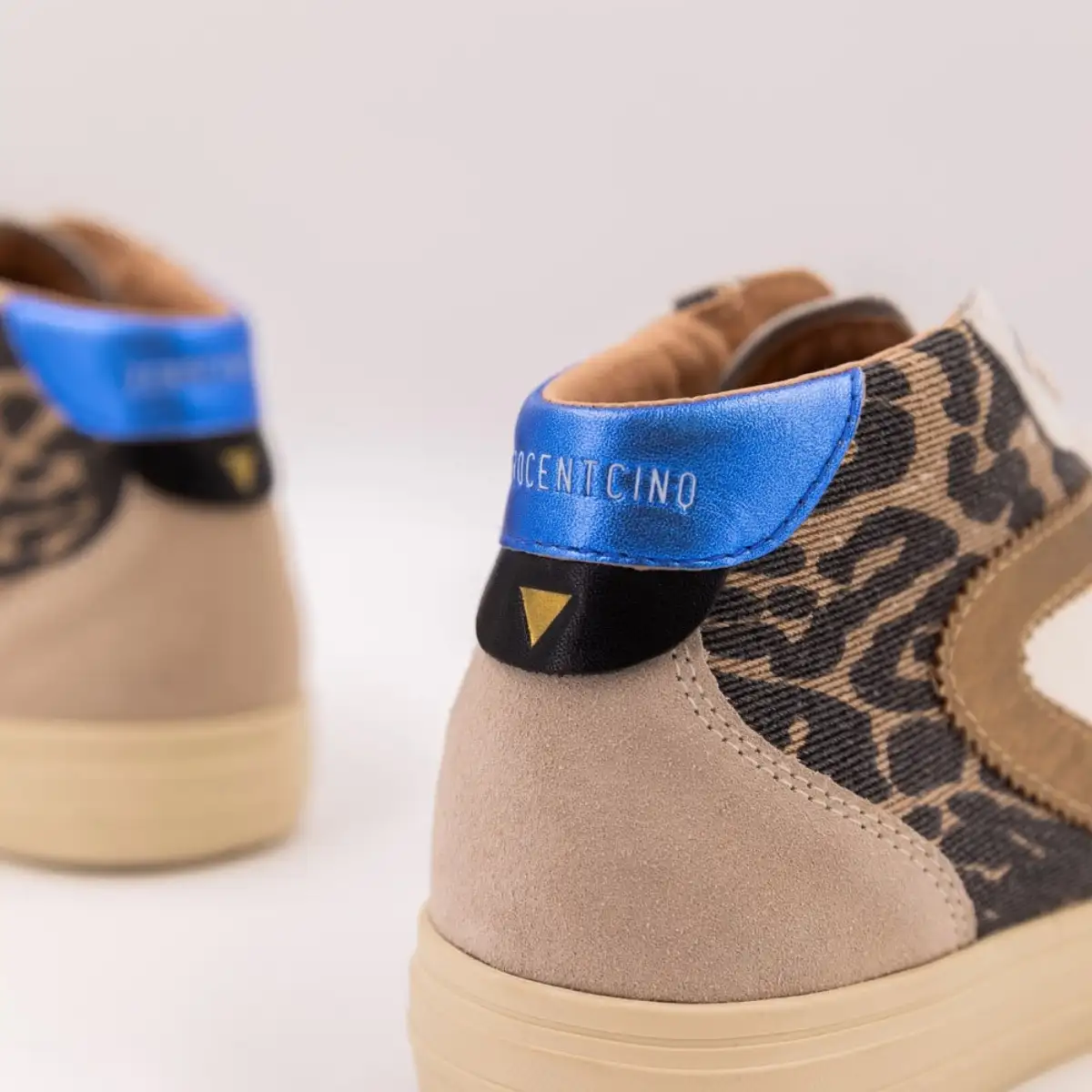 0’105 JADE VIVIENNE